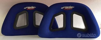 Coppia di poggiatesta sportivo con attacchi univer