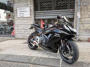 Suzuki GSX R 600