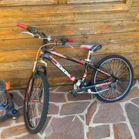 BICICLETTA MTB