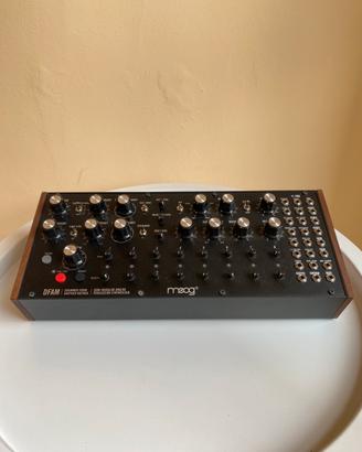 Moog dfam