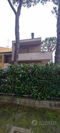 Villa di 193 m² con più di 5 locali e box auto a C