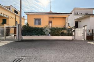 VILLA SINGOLA A ABBIATEGRASSO