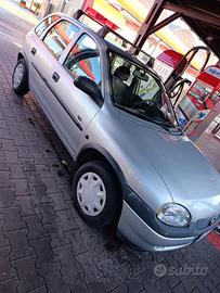 Opel Corsa B 1.0 12V Benzina – Anno 2000