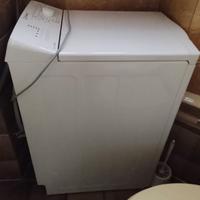 Lavatrice Indesit carico dall'alto 6Kg