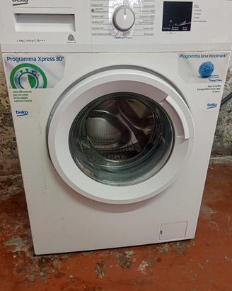 Lavatrice Beko 6kg 1000 giri A+++ funzionante