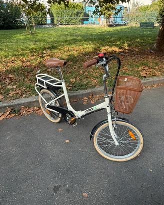Bici pieghevole assistita