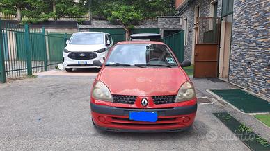 Clio per neopatentati