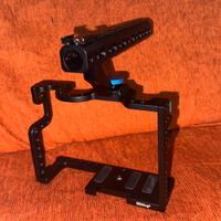 Cage con maniglia per Panasonic GH5 nuova