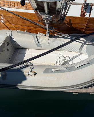 Tender Zodiac 250 chiglia rigida