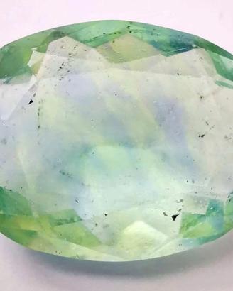 fluorite 58.17 ct  certificato. Valore 1200-1400€.