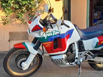 Honda XRV 750 Africa Twin - 1990