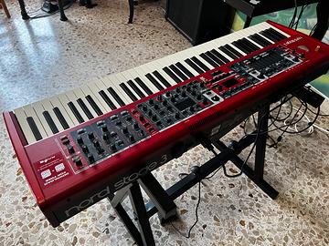 Nord Stage 3 76 HP