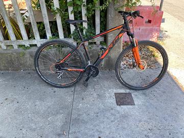 MTB KTM Chicago Disk  Buono stato e pronta all’uso