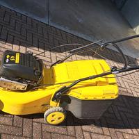 Tagliaerba McCulloch 4.5 hp a trazione 