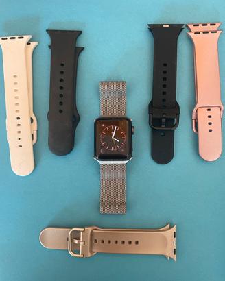 Apple Watch + cinturini + caricatore