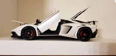 lamborghini  aventador 