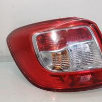 STOP FANALE POSTERIORE SINISTRO DACIA Sandero Seri