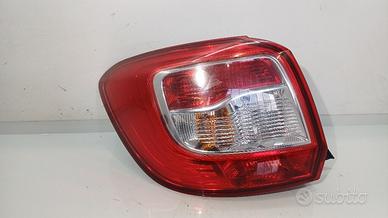 STOP FANALE POSTERIORE SINISTRO DACIA Sandero Seri