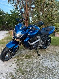 Kawasaki Z750