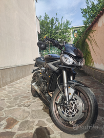 Triumph street triple 765 RS 2022