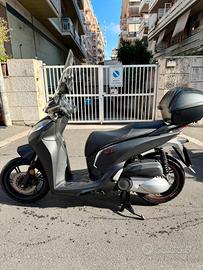 Sh 300 i Sport nero opaco