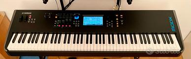 YAMAHA MODX8 SINTETIZZATORE CON CUSTODIA ORIGINALE