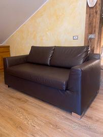 DIVANOLETTO in Pelle 1 Piazza e 1/2 come NUOVO