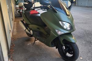 T MAX 2001