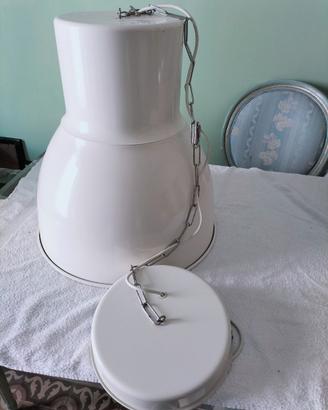 Lampadario a  cilindro per salone colore besce