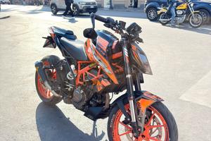 Duke 125