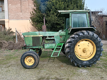 John Deere 4020