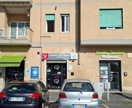 NEGOZIO A ROMA