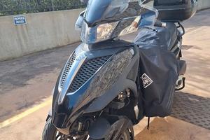PIAGGIO MP3 300I
