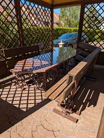 Tavolo e panche da esterno