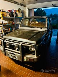 Suzuki samurai