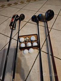 set di mazze da golf e palline