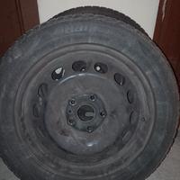 2 cerchi per VW Golf Touran R16