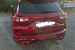 Ford kuga 1.5 ecoblue st line x