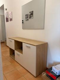 Mobile ingresso sala con specchio