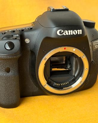 Canon 7D usata con cura 99.000 scatti