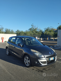 Scenic 1.5 dci 110 cv automatica