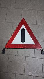 Triangolo di emergenza Mercedes 200 E