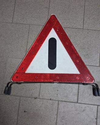 Triangolo di emergenza Mercedes 200 E