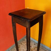 Colonna porta vaso in legno – stile classico