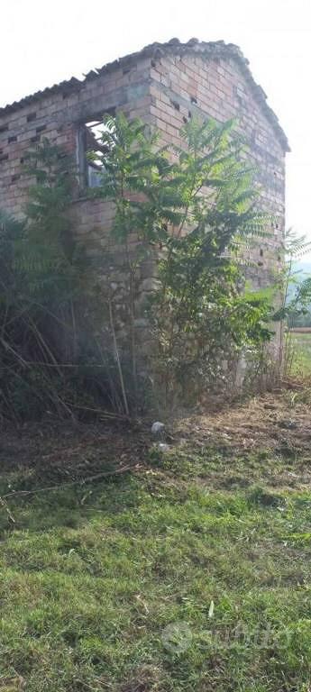 Rustico / Casale di 70 m² con 1 locale a Esperia - Altro