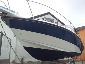 Barca LARSON 6,50m , robusta scafo americano