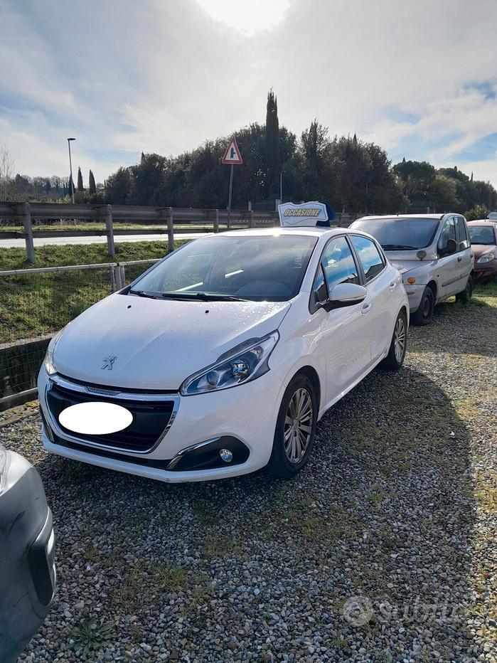 Peugeot 208 1° serie