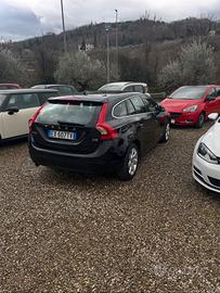Volvo V60 d2