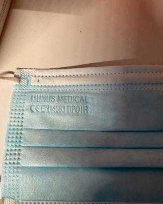 Mascherine monouso 250 pz