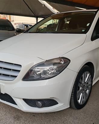 Mercedes-benz B 180 CDI Automatic Executive